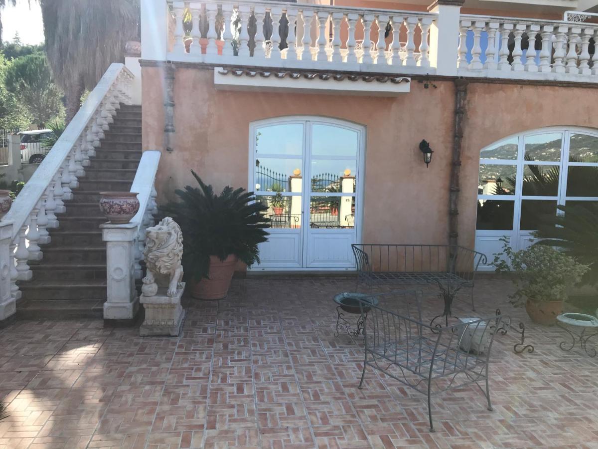 Villa Grace Patti Exterior foto