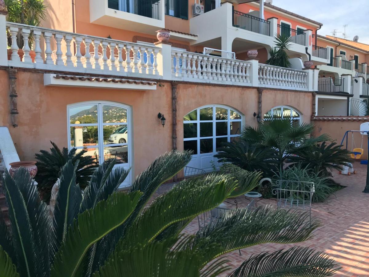 Villa Grace Patti Exterior foto